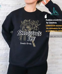 Smuggler’s Inn Restaurant Bar Lodge Unisex Retro T shirt