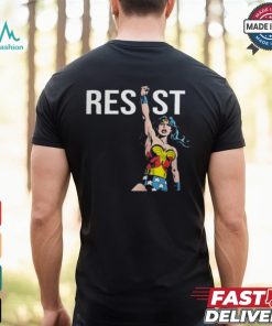 Wonder Woman Resist T shirt