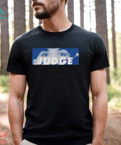 Aaron Judge eyes New York shirt