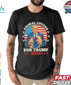 Animal Lovers For Trump 2024 Cat And Dog Debate Shirt