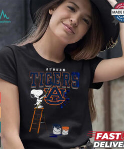 Auburn Tigers Snoopy Painting Shirt