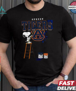 Auburn Tigers Snoopy Painting Shirt