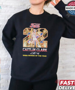 Caitlin Clark 22 Indiana Fever WNBA Rookie Of The Years Signatures T Shirt