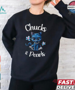 Cat chucks and pearls comma LA Kamala Harris 2024 shirt