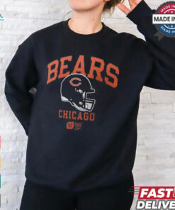 Chicago Bears Nike Anthracite Helmet Essential T Shirt