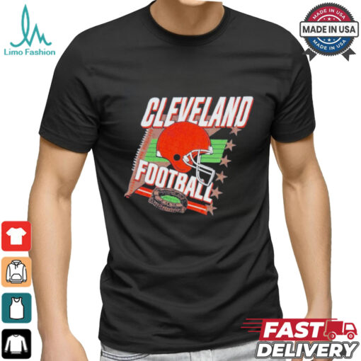 Cleveland Browns football helmet vintage shirt