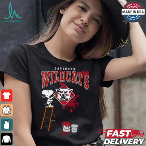 Davidson Wildcats Snoopy Painting Shirt