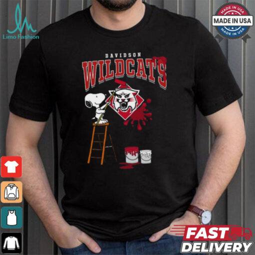 Davidson Wildcats Snoopy Painting Shirt