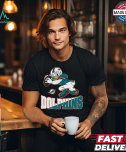 Design Donald Duck Newborn Miami Dolphins Shirt