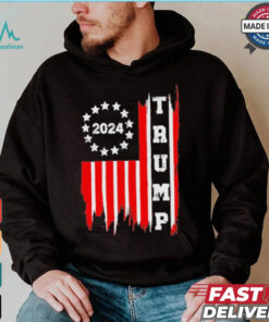 Designs Patriotic Distressed Retro Vintage American Flag Trump 2024 T Shirt