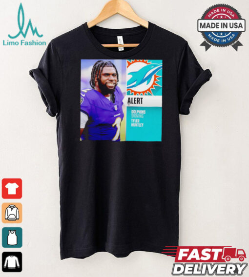 Dolphins signing Tyler Huntley shirt