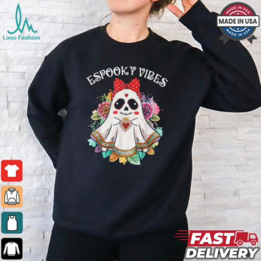 Espooky vibes maestra spanish mexican teacher halloween shirt