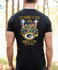 Green Bay Packers Stand For God Kneel For The People USA Flag T shirt