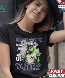 Grinch They Hate Us Because They Ain’t Us New York Yankees Christmas Shirt