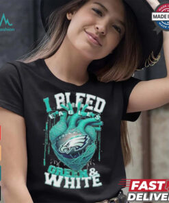 I Bleed Green Bay Packers Heart Shirt
