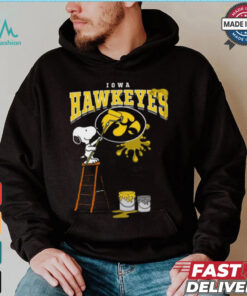 Iowa Hawkeyes Snoopy Painting Shirt
