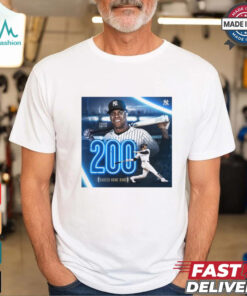 Juan Soto New York Yankees 200 Career HR Poster t shirt, hoodie, sweater, long sleeve and tank top Juan Soto New York Yankees 200 Career HR Poster t shirt