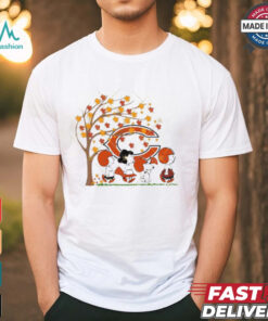 Just A Girl Who Loves Fall And Chicago Bears Snoopy shirt