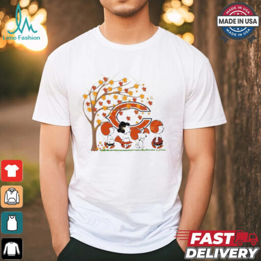 Just A Girl Who Loves Fall And Chicago Bears Snoopy shirt