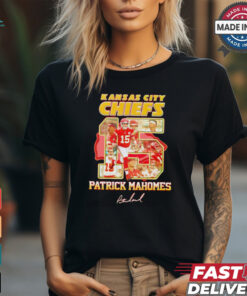 Kansas City Chiefs Patrick Mahomes 15 Signature NFL 2024 season shirt