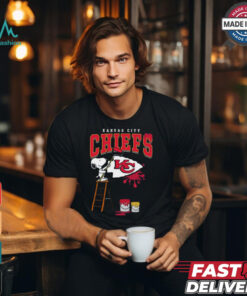 Kansas City Chiefs Snoopy Painting Shirt