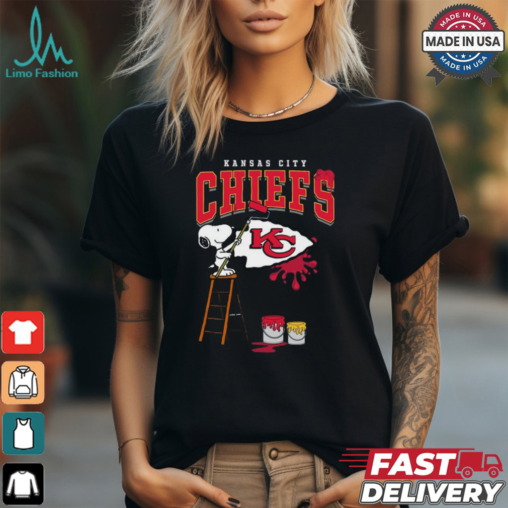 Kansas City Chiefs Snoopy Painting Shirt Kansas City Chiefs Snoopy Painting Shirt