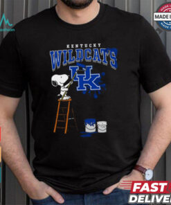 Kentucky Wildcats Snoopy Painting Shirt, hoodie, sweater, long sleeve and tank top Kentucky Wildcats Snoopy Painting Shirt