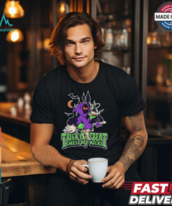 Kixnkarbs Los Angeles Trick Or Treat Smell My Kicks Halloween T Shirts