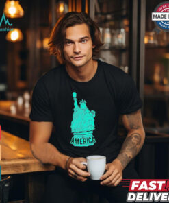 Liberty of Statue fat America shirt