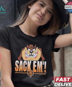 Looney Tunes Taz Tasmania Sack Em’ x Chicago Bears T Shirts