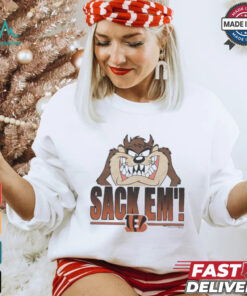 Looney Tunes Taz Tasmania Sack Em’ x Cincinnati Bengals T Shirts