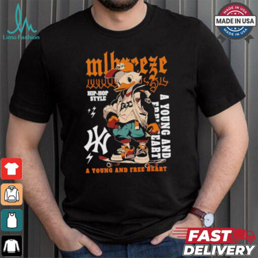 MLB A Young And Free Heart Hip Hop Style Duck T Shirt