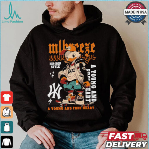 MLB A Young And Free Heart Hip Hop Style Duck T Shirt