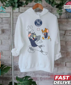 MLB Tom And Jerry New York Yankees T Shirt
