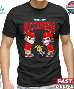 Michael Myers And Billy The Puppet X Tampa Bay Buccaneers Pee On NFL Teams Halloween Shirt