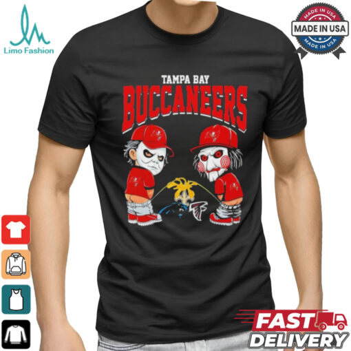 Michael Myers And Billy The Puppet X Tampa Bay Buccaneers Pee On NFL Teams Halloween Shirt