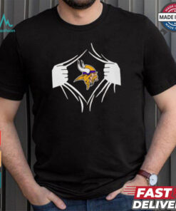 Minnesota Vikings inside me shirt