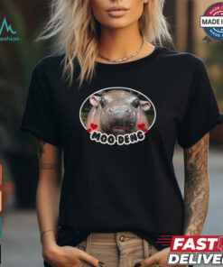Moo Deng Bouncy Pig In Thai Picture The Cute Baby Hippo T shirts