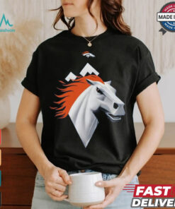 NFL Team Apparel Denver Broncos Illustration T Shirt