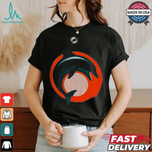 NFL Team Apparel Miami Dolphins Illustration T Shirt