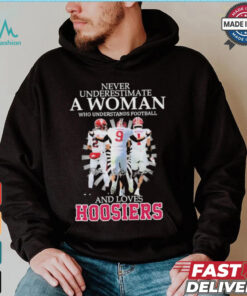 Never Underestimate A Woman Who Understands Football And Love Indiana Hoosiers Signatures Shirt