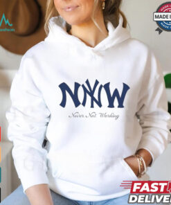 Never not working New York Yankees logo shirt