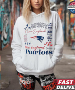 New England Patriots G III 4Her by Carl Banks T Shirt