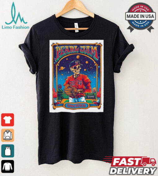 Official Pearl Jam September 15 And 17 Fenway Boston Ma Poster Shirt