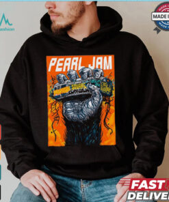 Official Pearl Jam September 4rd 2024 New York, NY Madison Square Garden Poster shirt, hoodie, sweater, long sleeve and tank top Official Pearl Jam September 4rd 2024 New York, NY Madison Square Garden Poster shirt