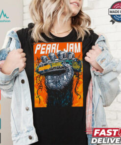 Official Pearl Jam September 4rd 2024 New York, NY Madison Square Garden Poster shirt, hoodie, sweater, long sleeve and tank top Official Pearl Jam September 4rd 2024 New York, NY Madison Square Garden Poster shirt