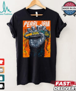 Official Pearl Jam September 4rd 2024 New York, NY Madison Square Garden Poster shirt, hoodie, sweater, long sleeve and tank top Official Pearl Jam September 4rd 2024 New York, NY Madison Square Garden Poster shirt