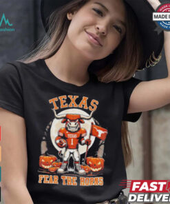 Official Texas Longhorns Football Fear The Horns Halloween shirt