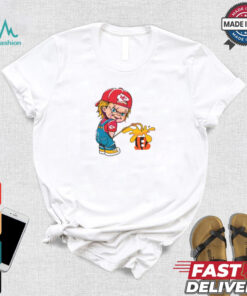 Original Chucky Chiefs piss on cincinnati bengals shirt