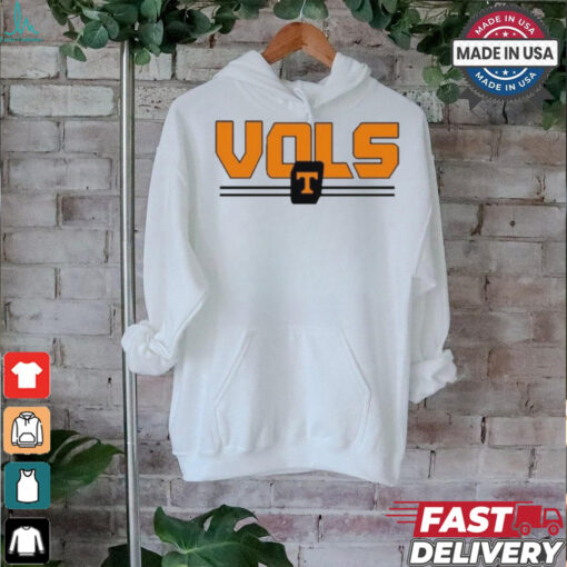 Paige Dauer Max Gilbert Wearing Vols t shirt